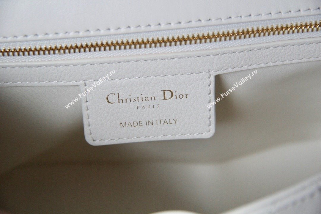 Dior Medium Caro Chain Bag in Soft Cannage Calfskin White 2024 (DMZ-24052223)