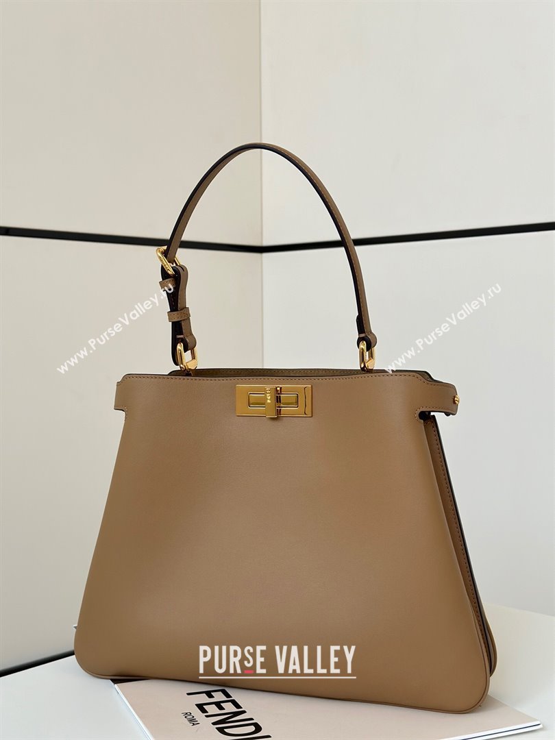 Fendi Peekaboo Soft Medium Bag in Cappuccino-coloured Leather Bag 80172 Beige 2024 Top (CL-24101902)