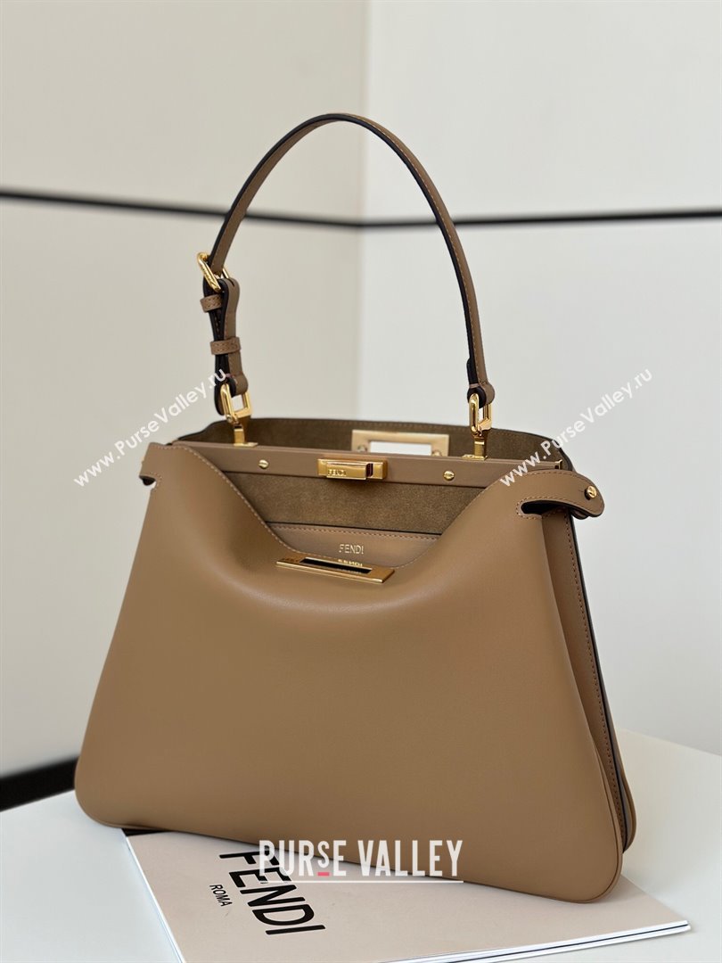 Fendi Peekaboo Soft Medium Bag in Cappuccino-coloured Leather Bag 80172 Beige 2024 Top (CL-24101902)