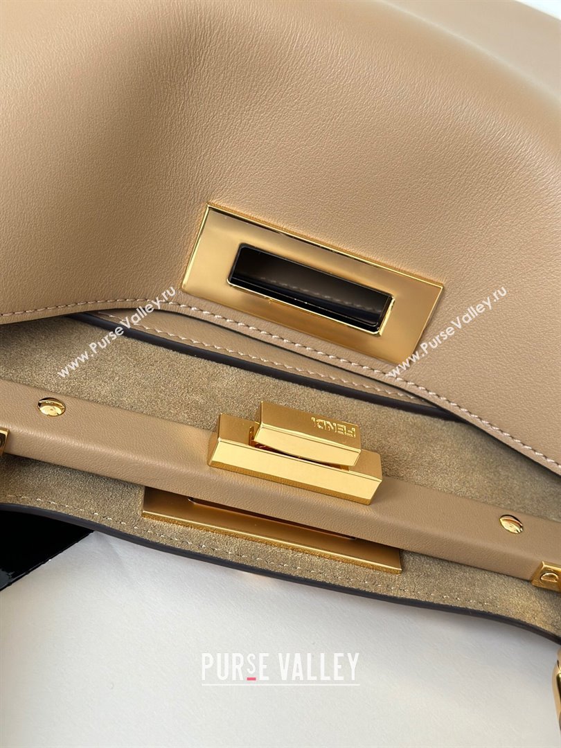 Fendi Peekaboo Soft Medium Bag in Cappuccino-coloured Leather Bag 80172 Beige 2024 Top (CL-24101902)