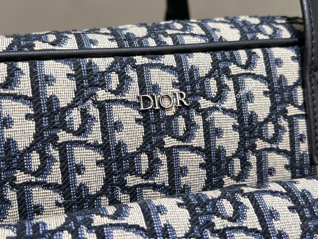 Dior Hit The Road Pet Carrier Bag in Dior Oblique Canvas and Smooth Calfskin 2023 (DMZ-24122512)