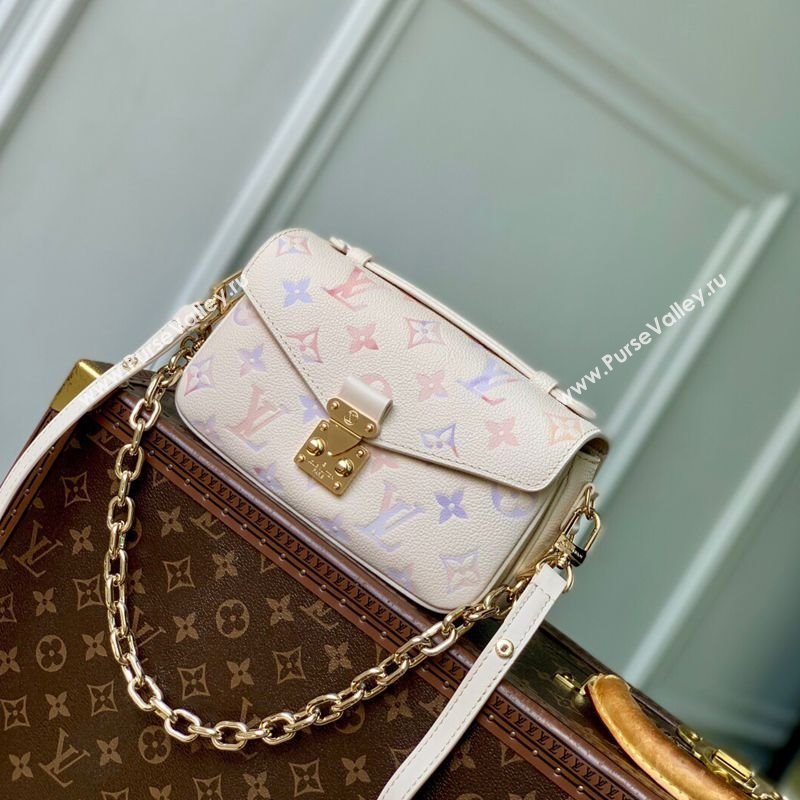 Louis Vuitton Pochette Metis East West Bag in Dream Cream Embossed Leather M25682 2025 (KI-250809057)