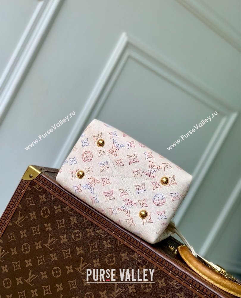 Louis Vuitton Bella Bucket Bag in Mahina Perforated Leather M15114 Dream Cream 2025 (KI-250809060)