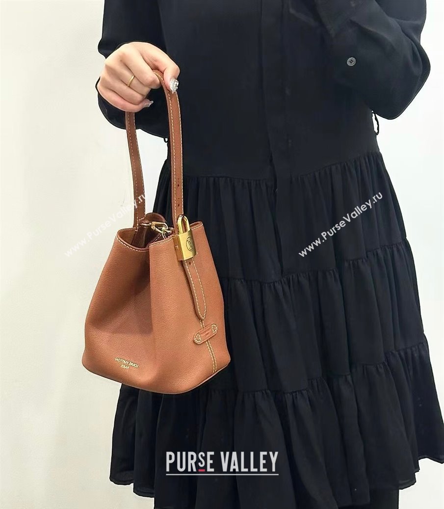 Louis Vuitton Low Key All In BB Bucket bag M25543 Black 2025 (KI-250809065)