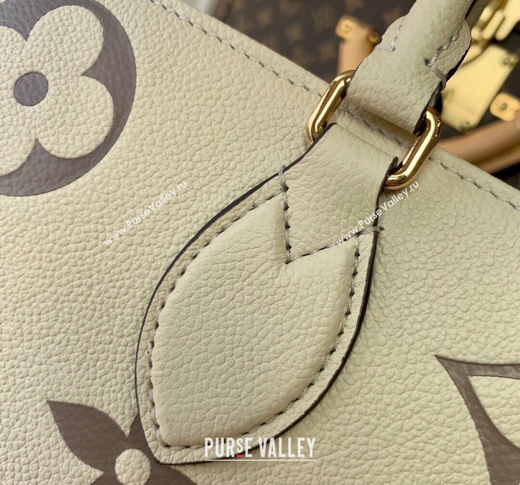 Louis Vuitton OnTheGo MM Tote Bag in Giant Monogram Leather M45495 White/Beige 2021 (KI-21101403)
