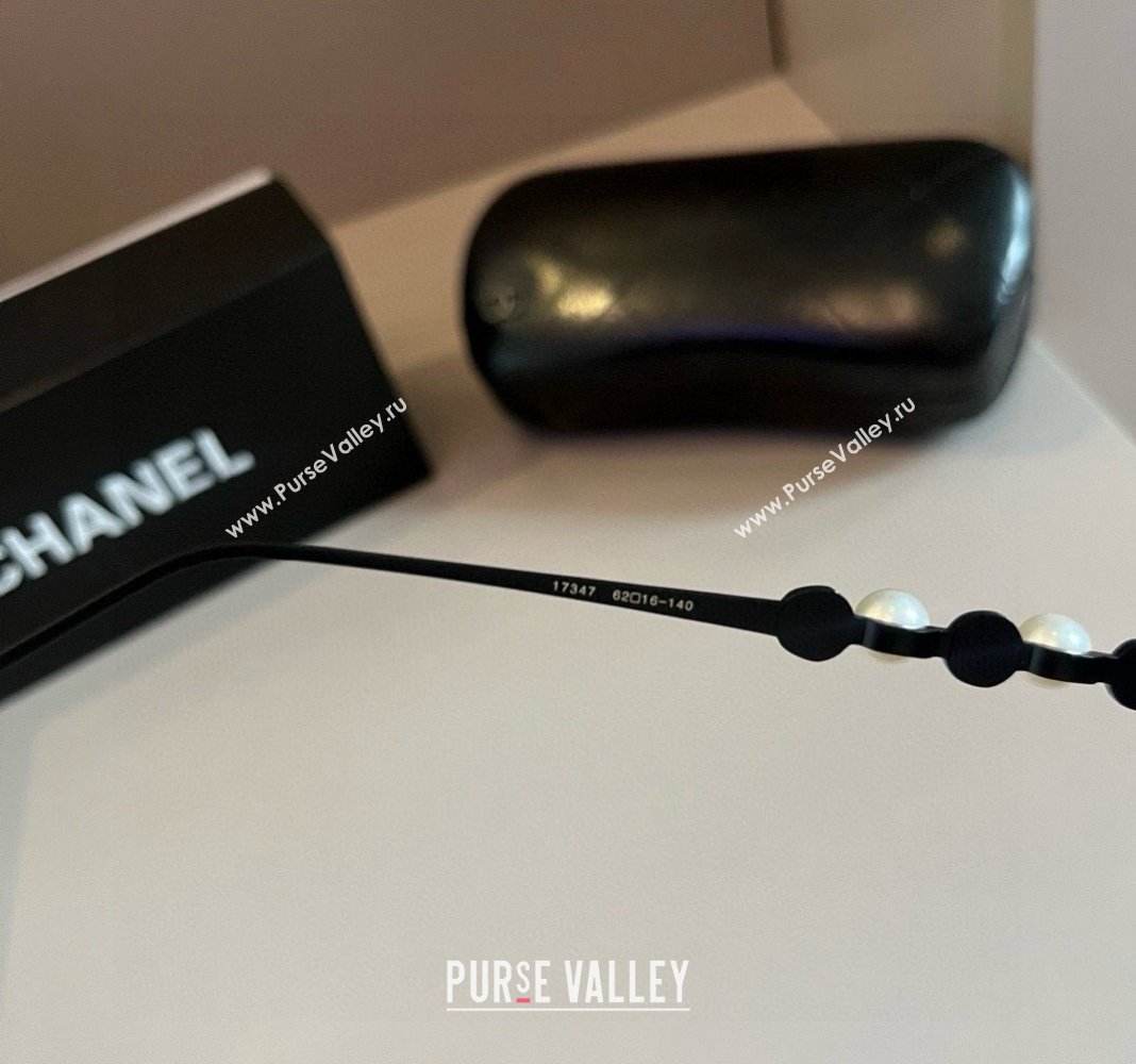 Chanel Sunglasses with Pearls Grey/Black 2024 061701 (XMN-240617087)