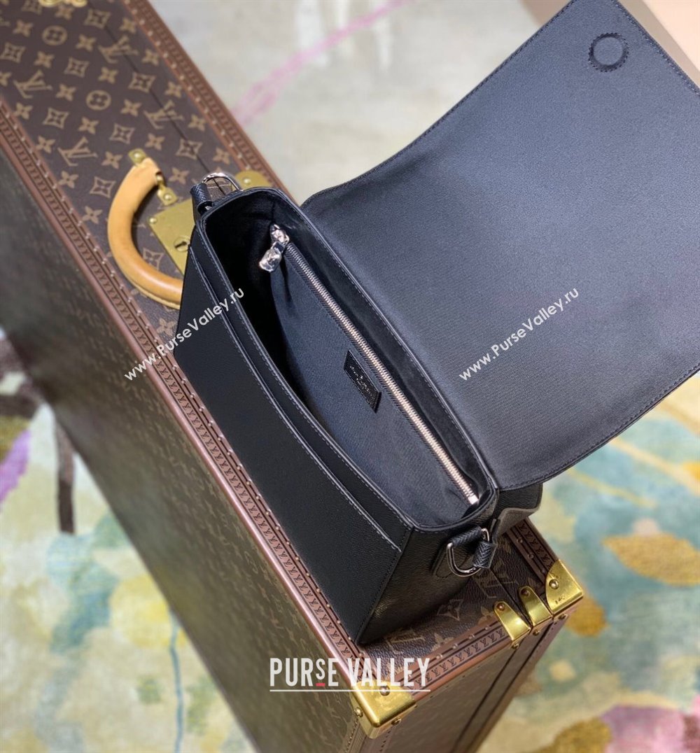 Louis Vuitton Mens New Flap Messenger Bag in Black Taiga Leather M30807 2021 (KI-21101407)