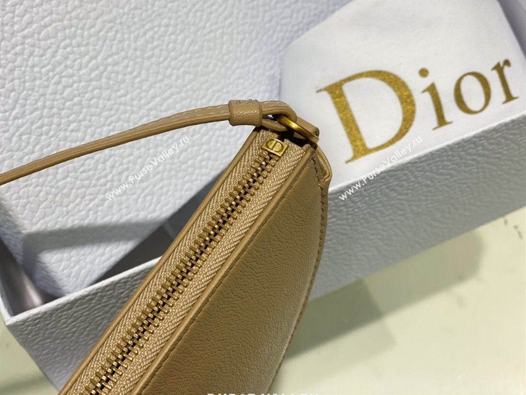 Dior Saddle Shoulder Pouch in Beige Goatskin 2024 (DMZ-24020237)