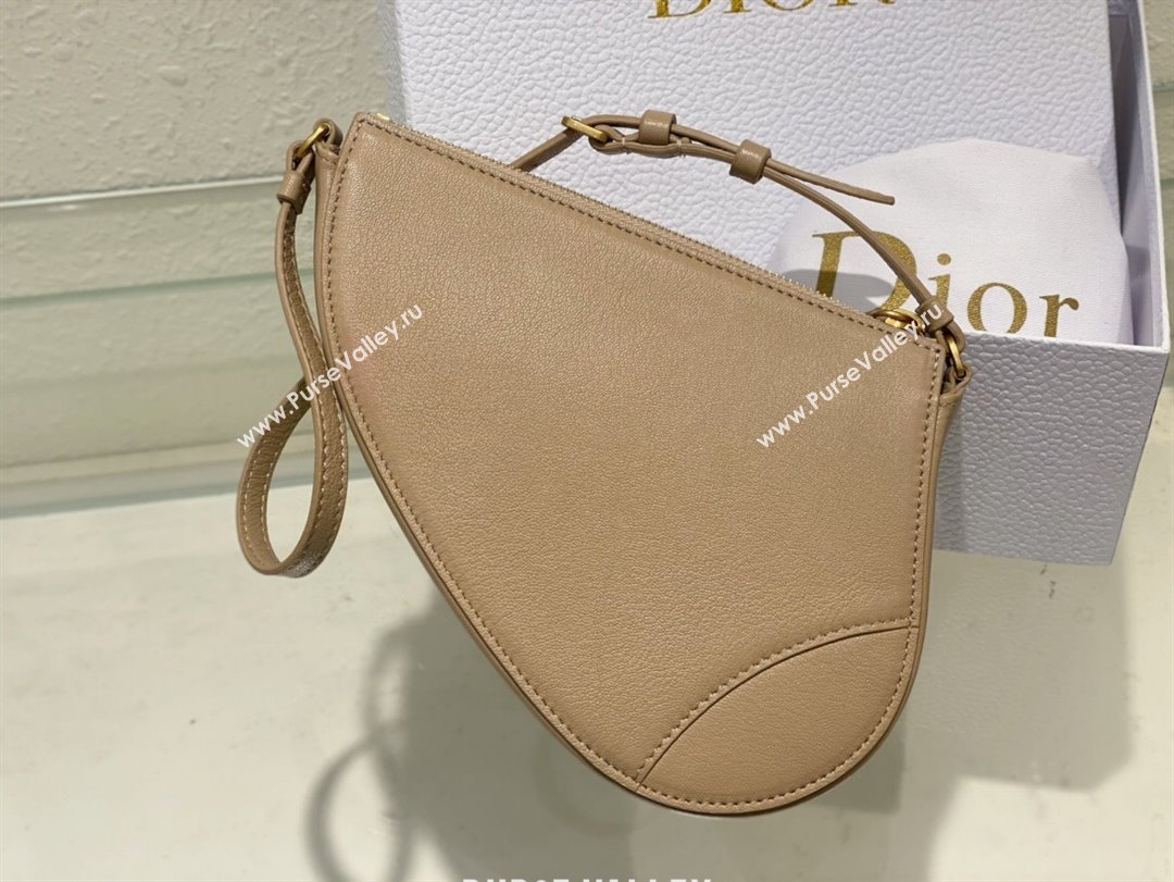 Dior Saddle Shoulder Pouch in Beige Goatskin 2024 (DMZ-24020237)