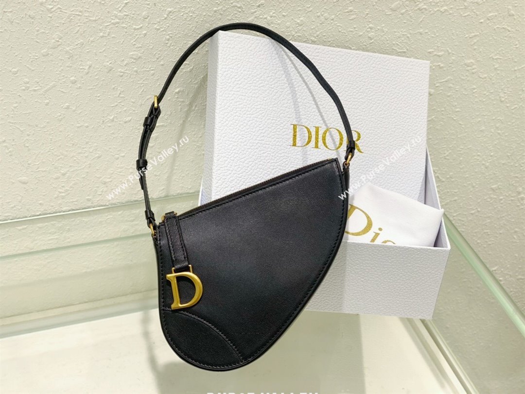 Dior Saddle Shoulder Pouch in Black Goatskin 2024 (DMZ-24020236)