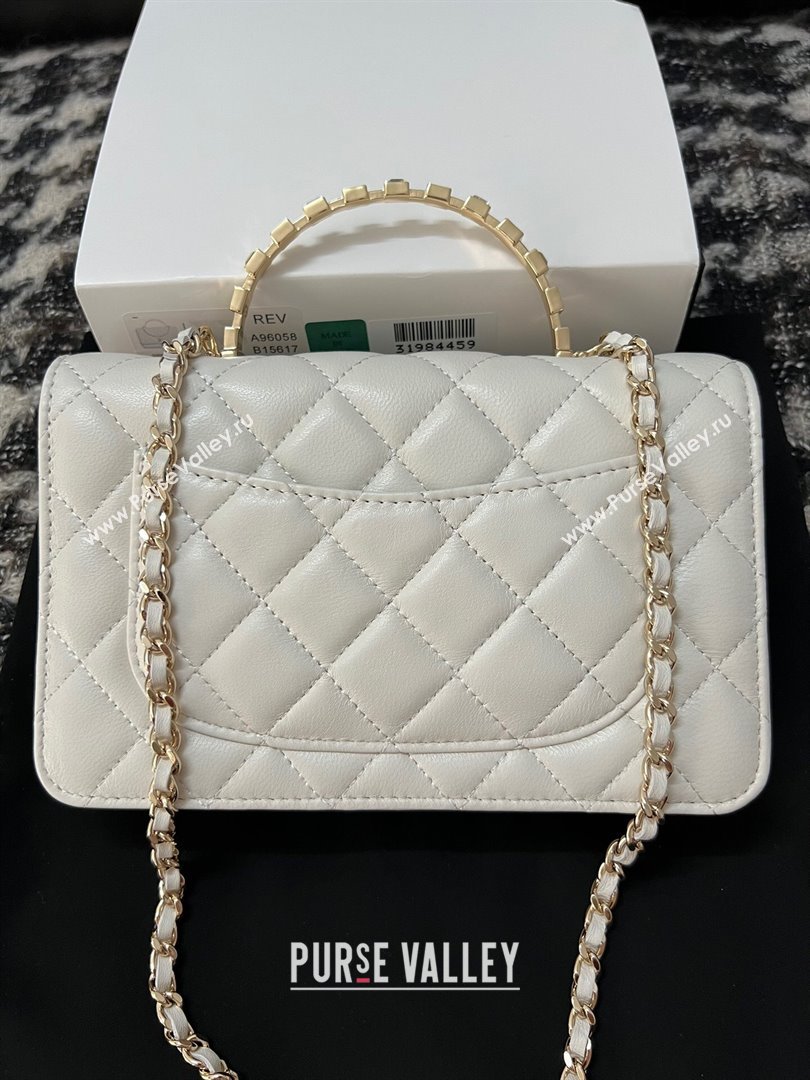 Chanel Lambskin Clutch with Chain AP3797 White 2024 (YEZI-24041213)