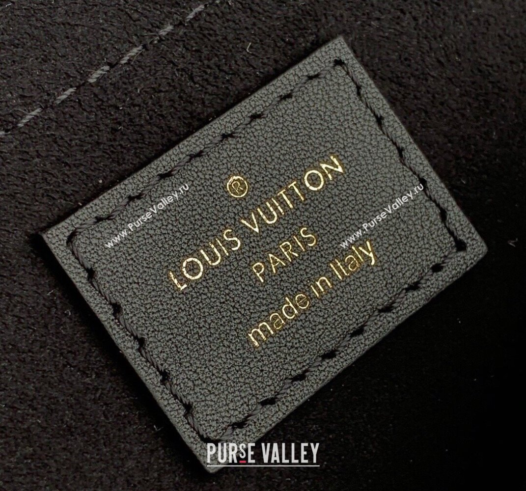 Louis Vuitton LV New Wave Chain Bag in Smooth Leather M58552 Black 2025 (KI-250212037)