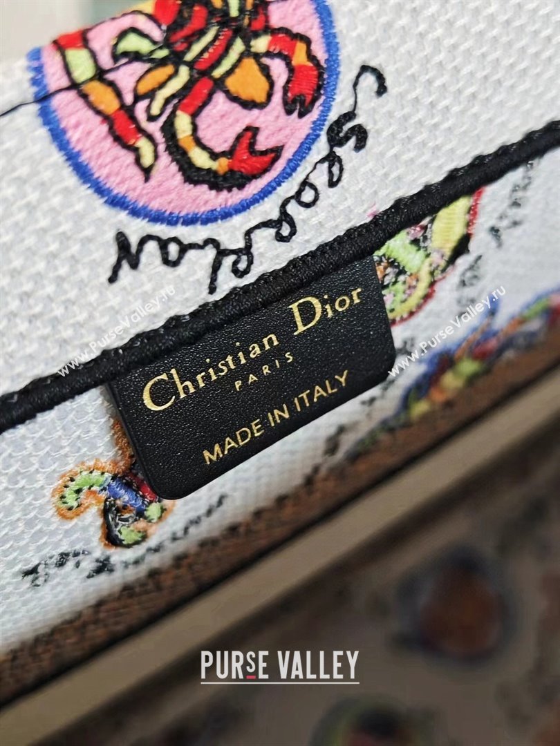 Dior Medium Dior Book Tote White Multicolor Dragon Zodiac Embroidery 2024 (DMZ-24020235)