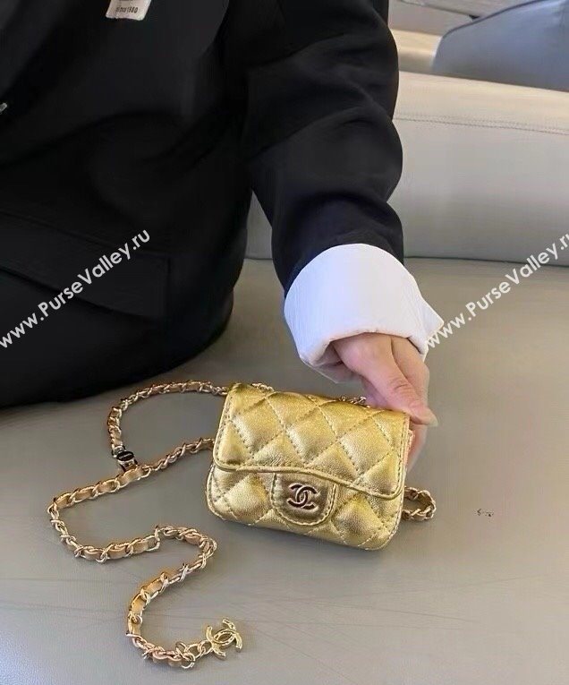 Chanel Metallic Calfskin Chain Mini Waist Bag Gold 2025 0618 (99-250618009)