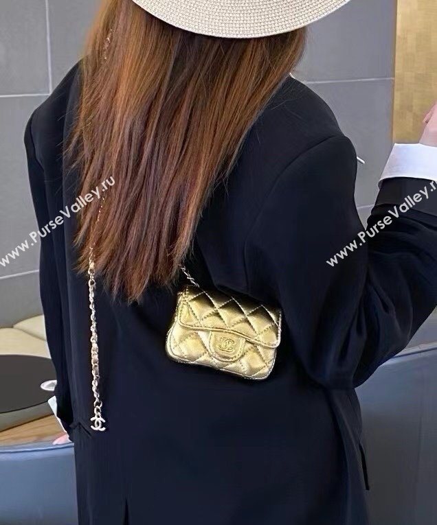 Chanel Metallic Calfskin Chain Mini Waist Bag Gold 2025 0618 (99-250618009)