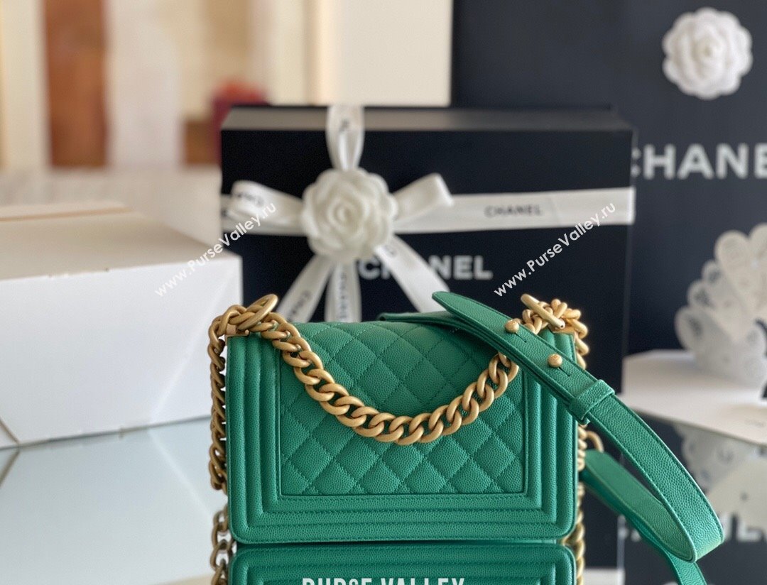 Chanel Original Grained Calfskin Small Boy Flap Bag Green 2023 Top Quality (MHE-23102505)