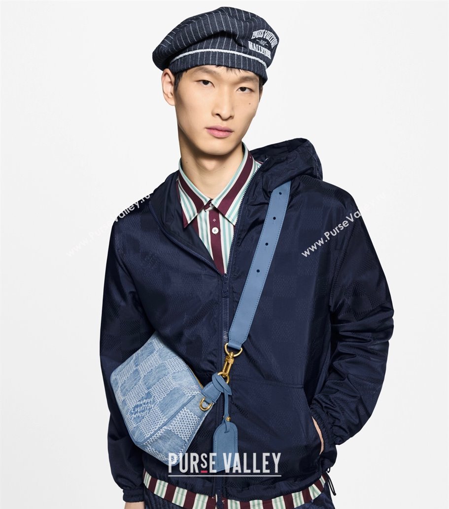 Louis Vuitton Mens Pochette Accessories XL Crossbody Bag in Blue Damier Denim 3D Canvas N00204 2025 (KI-2508110023)