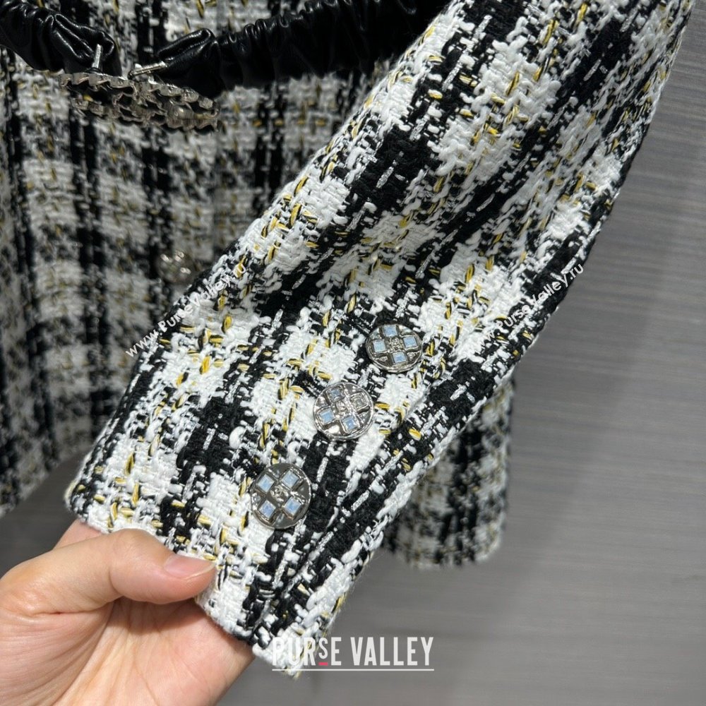 Chanel Tweed Jacket with Belt CH110922 Black/White 2023 (Q-23110922)