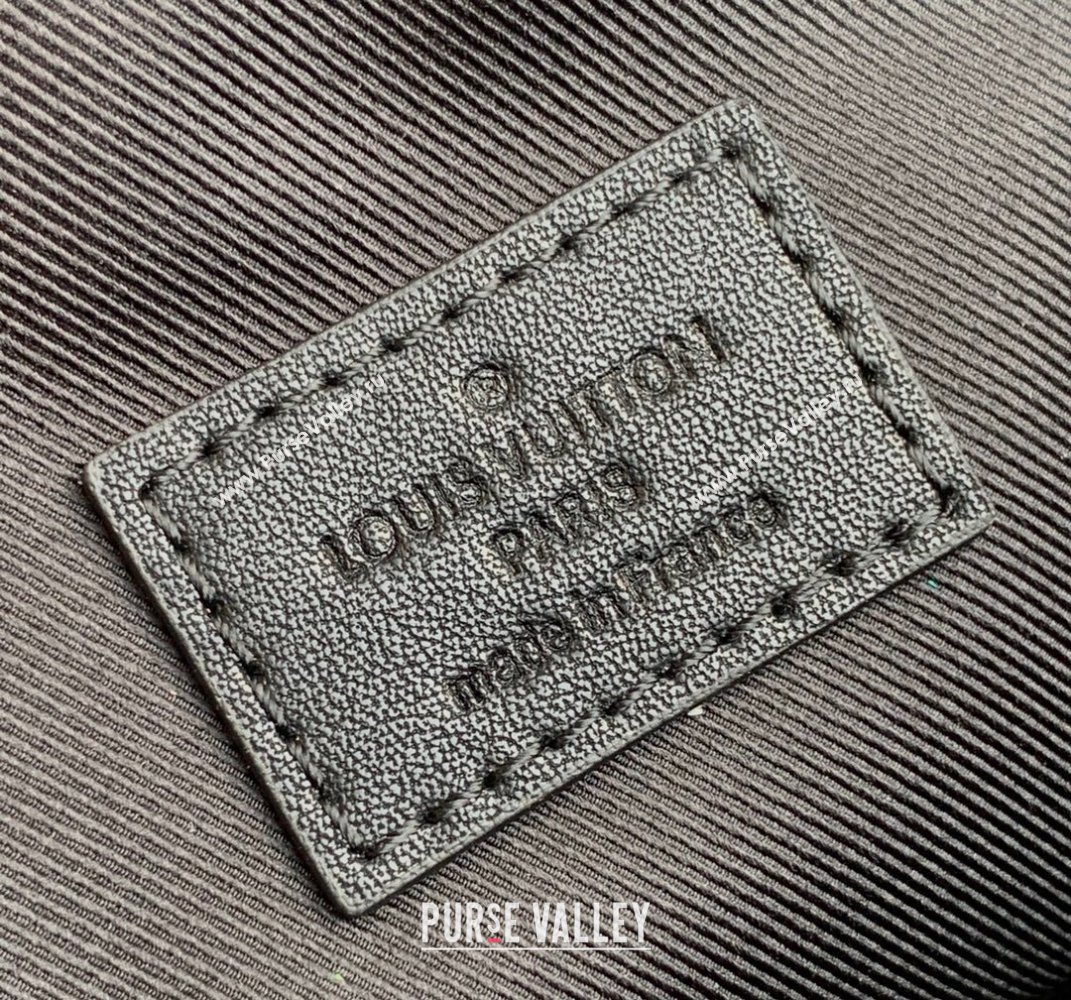 Louis Vuitton Mens Studio Messenger Bag in Navy Damier Infini 3D Leather N50037 2021 (KI-21101429)
