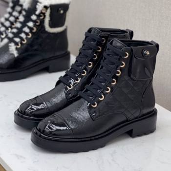 Chanel Quilted Shiny Crumpled Calfskin Short Boots with Pouch All Black 2020 (MD-20120122)