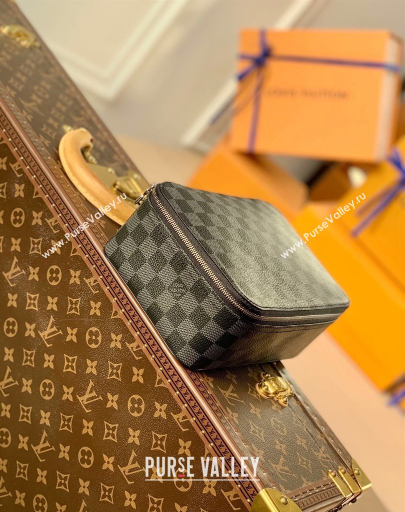 Louis Vuitton Packing Cube MM Travel Organizer N40182 Damier Graphite Canvas 2025 (KI-250211059)