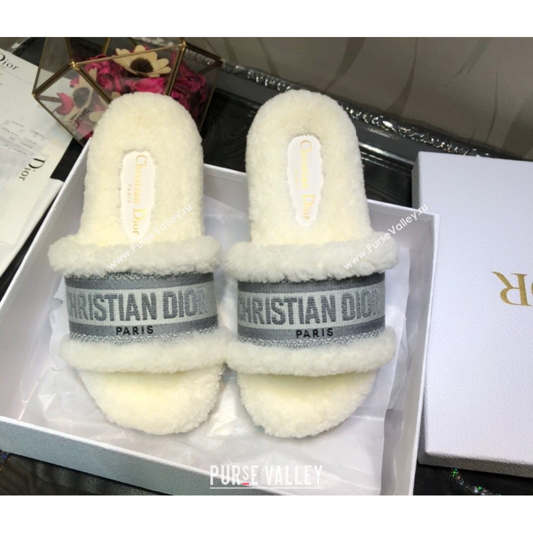 Dior Dway Flat Slide Sandals in Grey Embroidered Cotton and Shearling 2021 (MD-21081025)