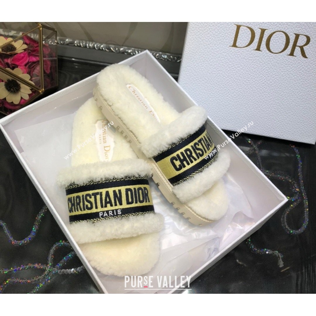 Dior Dway Flat Slide Sandals in Yellow Embroidered Cotton and Shearling 2021 01 (MD-21081026)