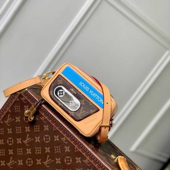 Louis Vuitton Mens Baladeur Wearable Wallet Mini Bag in Monogram Canvas M14062 2025 (KI-250811002)