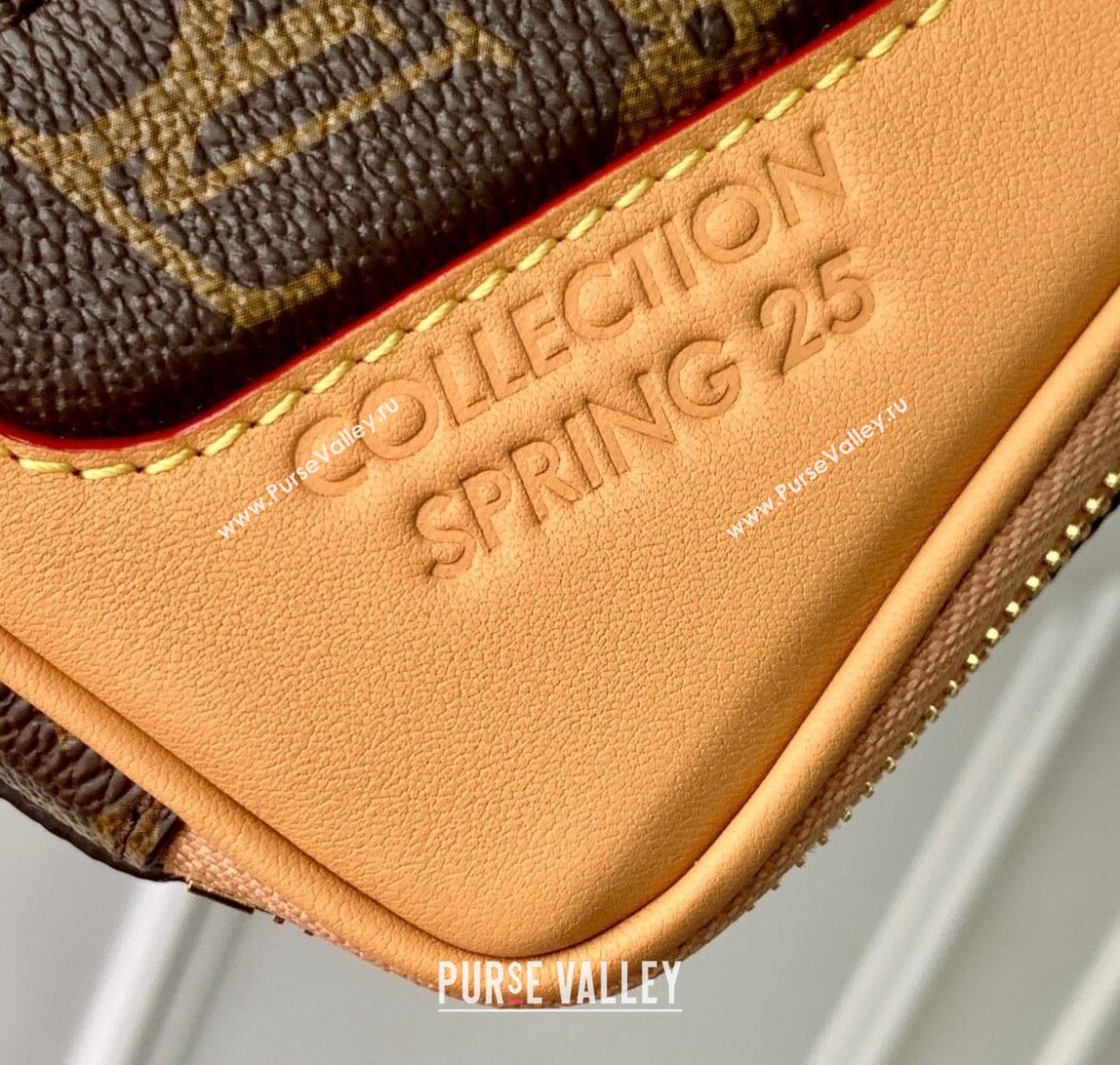 Louis Vuitton Mens Baladeur Wearable Wallet Mini Bag in Monogram Canvas M14062 2025 (KI-250811002)