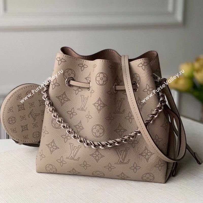 Louis Vuitton Mahina Monogram Perforated Bella Bucket Bag M57201 Galet Grey 2025 (KI-250121016)