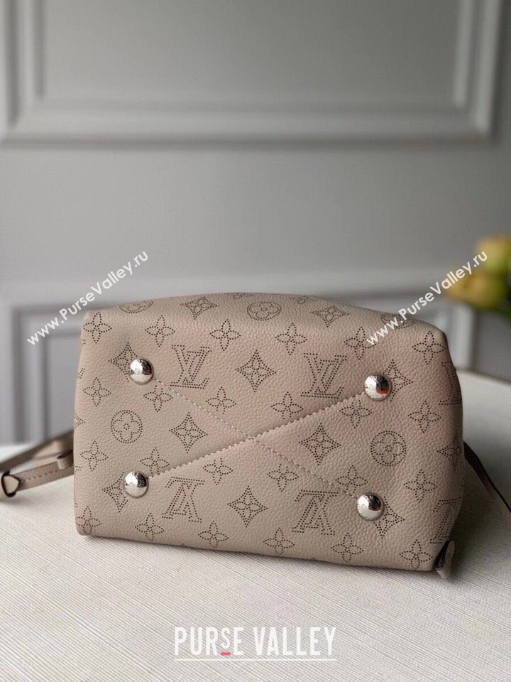 Louis Vuitton Mahina Monogram Perforated Bella Bucket Bag M57201 Galet Grey 2025 (KI-250121016)