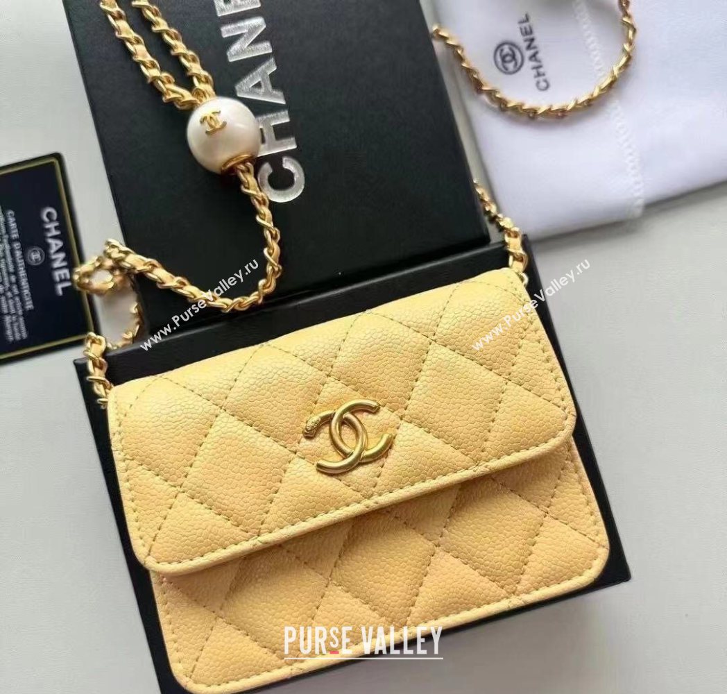 Chanel Grained Calfskin Clutch with Chain and Pearls Yellow 2025 0618 (99-250618007)