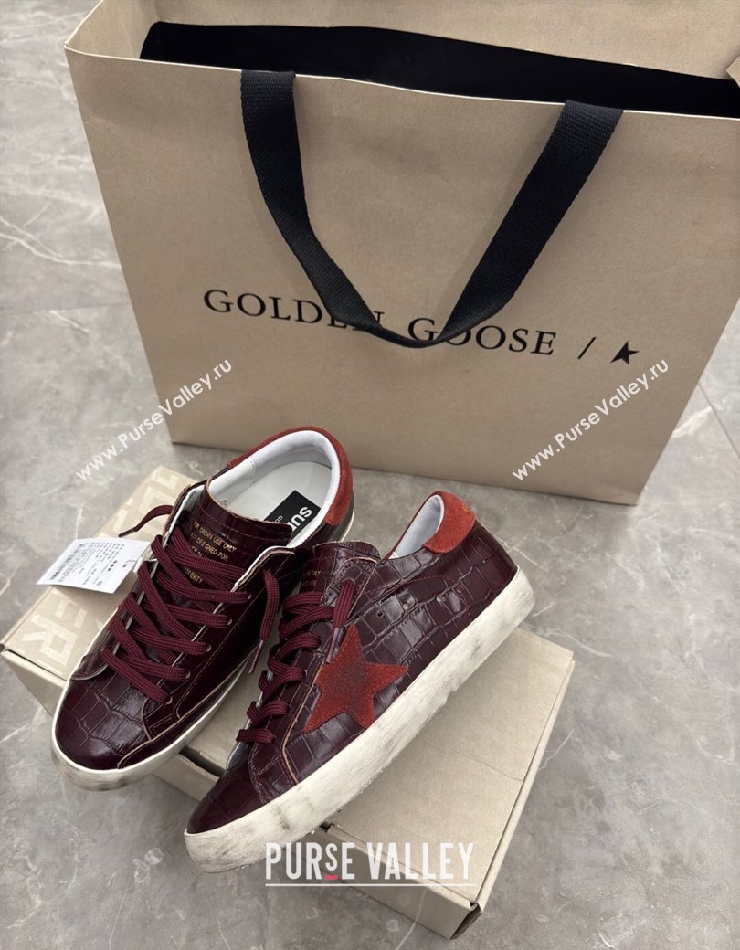 Golden Goose Womens Super-Star Sneakers in Dark Burgundy Crocodile Embossed Leather 2025 0221 (13-250221004)