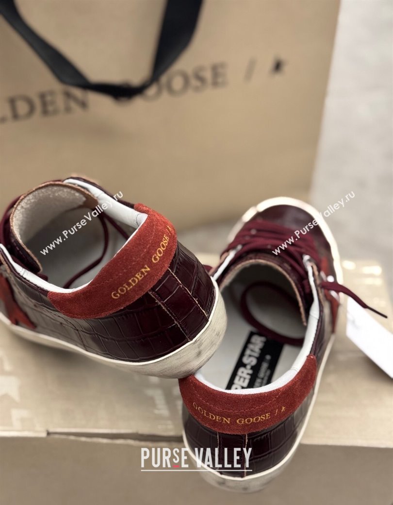 Golden Goose Womens Super-Star Sneakers in Dark Burgundy Crocodile Embossed Leather 2025 0221 (13-250221004)