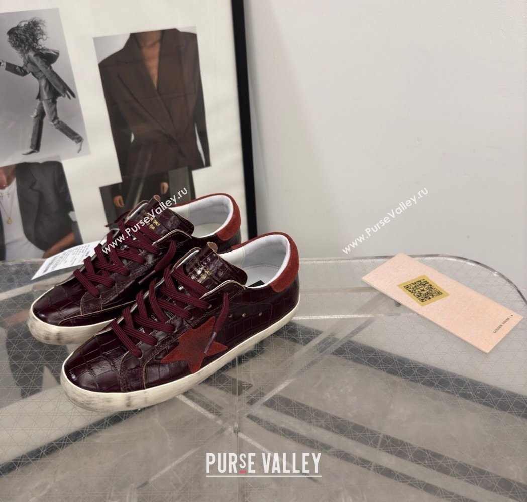 Golden Goose Womens Super-Star Sneakers in Dark Burgundy Crocodile Embossed Leather 2025 0221 (13-250221004)