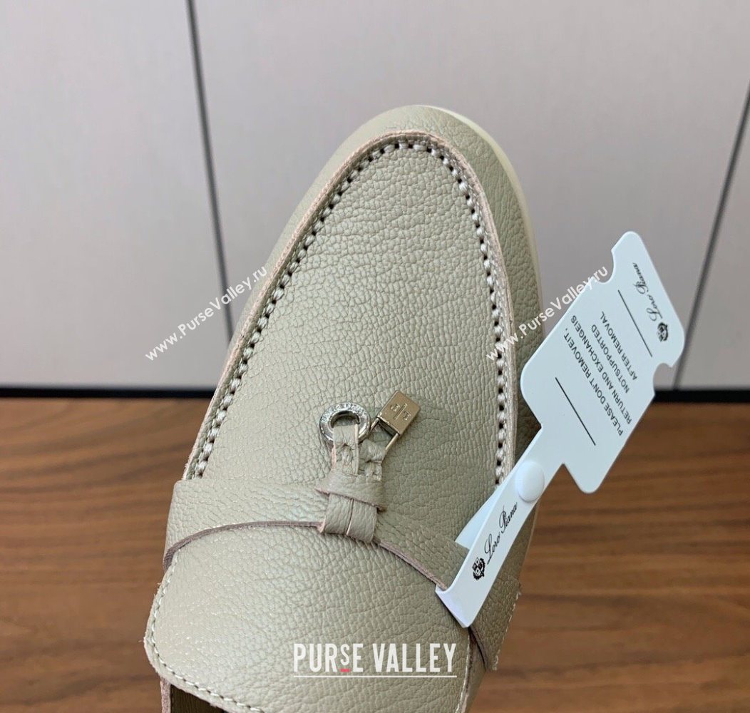 Loro Piana Charms Walk Babouche Loafer Mules in Grained Calfskin Leather Light Grey 2025 LP121102 (HH-251211047)