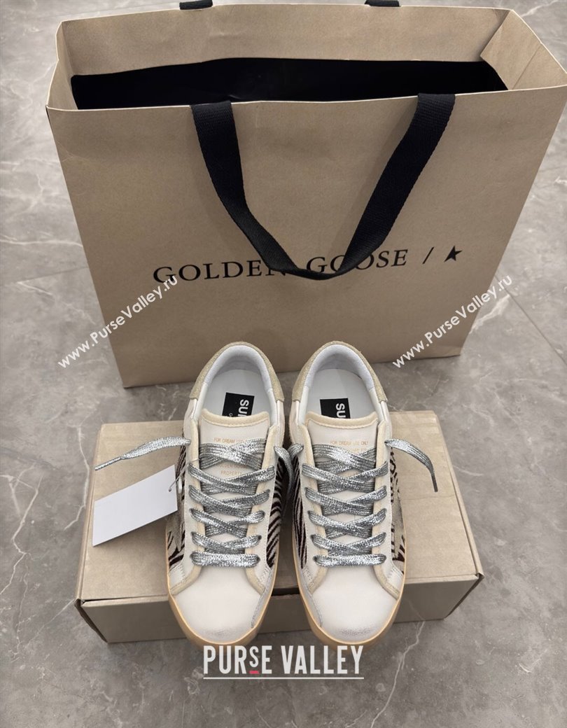 Golden Goose Womens Super-Star Sneakers in printed and grey suede star 2025 0221 (13-250221006)