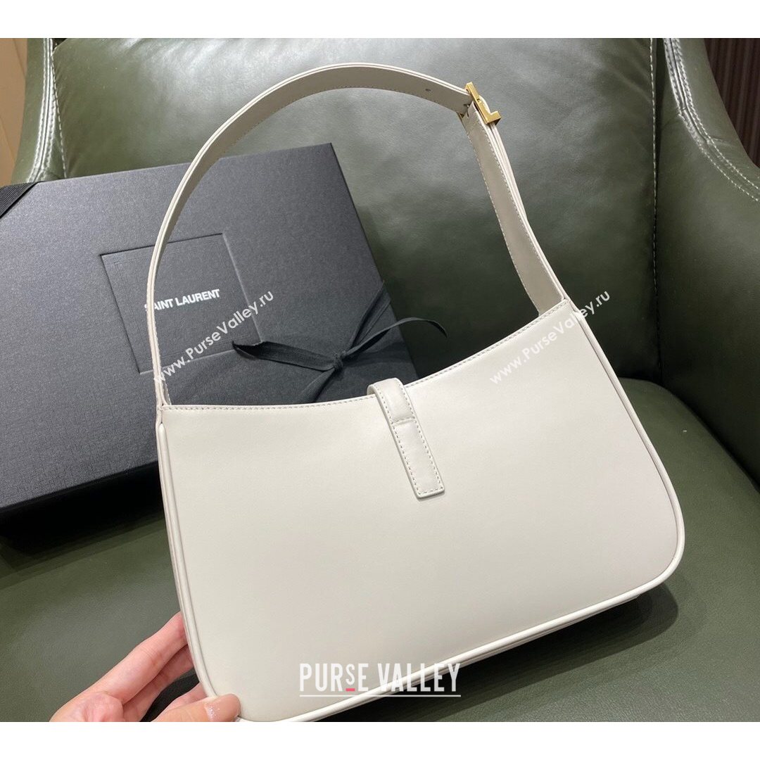 Saint Laurent LE 5 À 7 Hobo Bag in Smooth Calfskin 657228 Off-white 2021 (JUND-210823051)