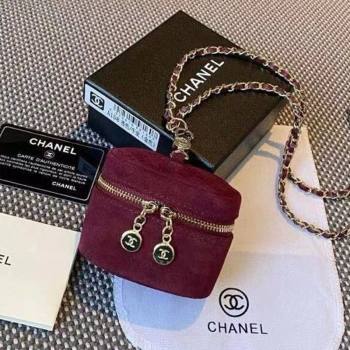 Chanel AirPods Case in Suede Dark Purple 2025 0618 (99-250618010)
