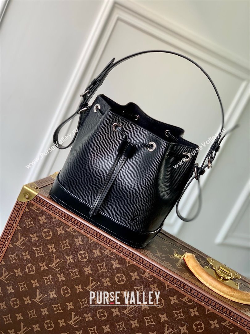 Louis Vuitton Noe BB Bucket Bag in Black Epi Grained Leather M12847 2025 (K-25010307)