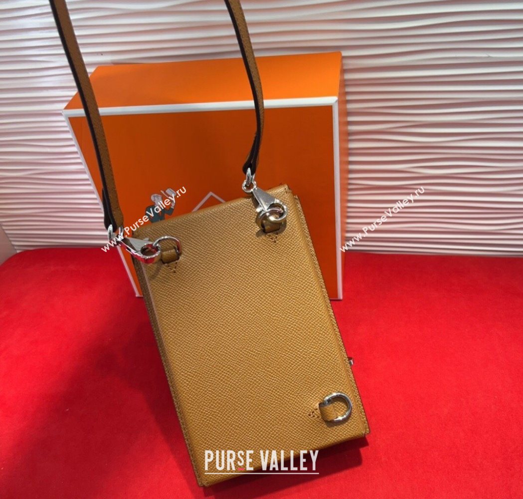 Hermes Kelly Multipocket To Go Pouch with Silver-Tone Hardware Brown 2025 (99-250618021)