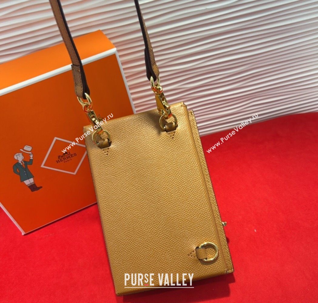 Hermes Kelly Multipocket To Go Pouch with Gold-Tone Hardware Brown 2025 (99-250618026)