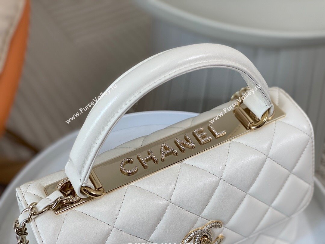 Chanel Trendy CC Quilted Lambskin Flap Bag with Top handle and Metal-Tone Band A92236 White 2024 (SM-24072220)