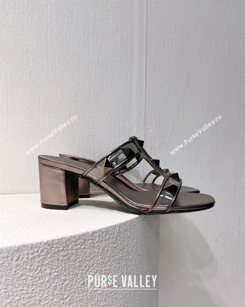 Valentino Roman Stud Heel Slide Sandals in Leather and PVC Metallic Grey 2023 VT102704 (MD-231027084)