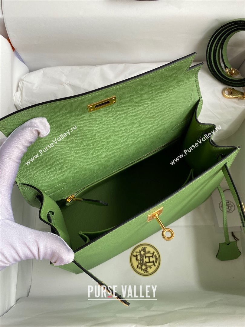 Hermes Kelly 25/28/32cm Bag in Original Epsom Leather Avocado Green/Gold 2024 (Handmand) (M-24021905)