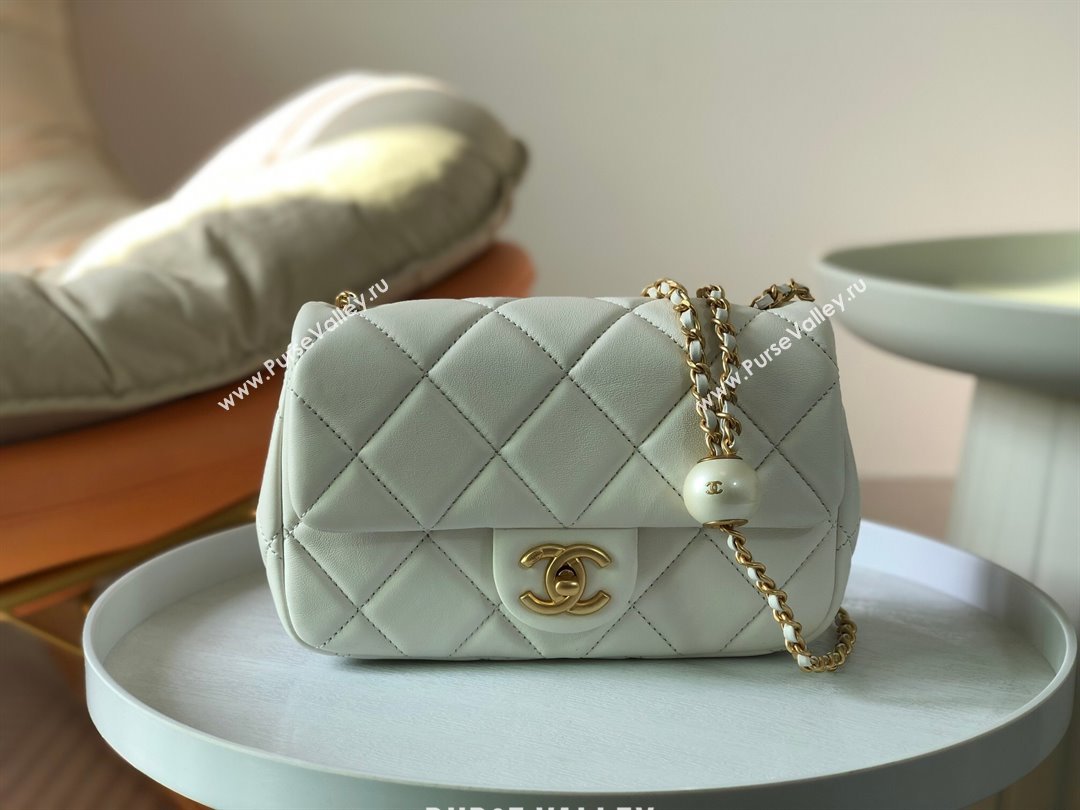 Chanel Lambskin Small Flap Bag with Pearl Chain AS4861 White 2024 (SM-24072322)