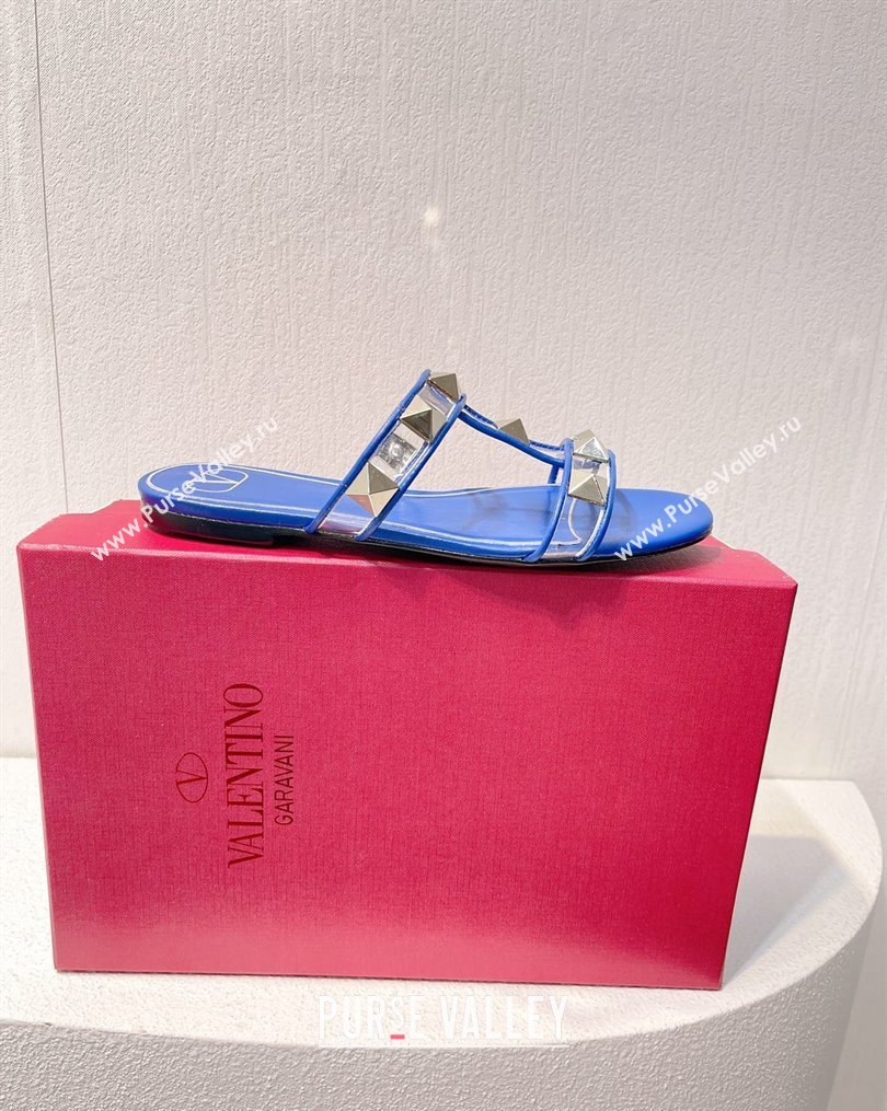 Valentino Roman Stud Flat Slide Sandals in Leather and PVC Blue 3 2023 VT102704 (MD-231027094)