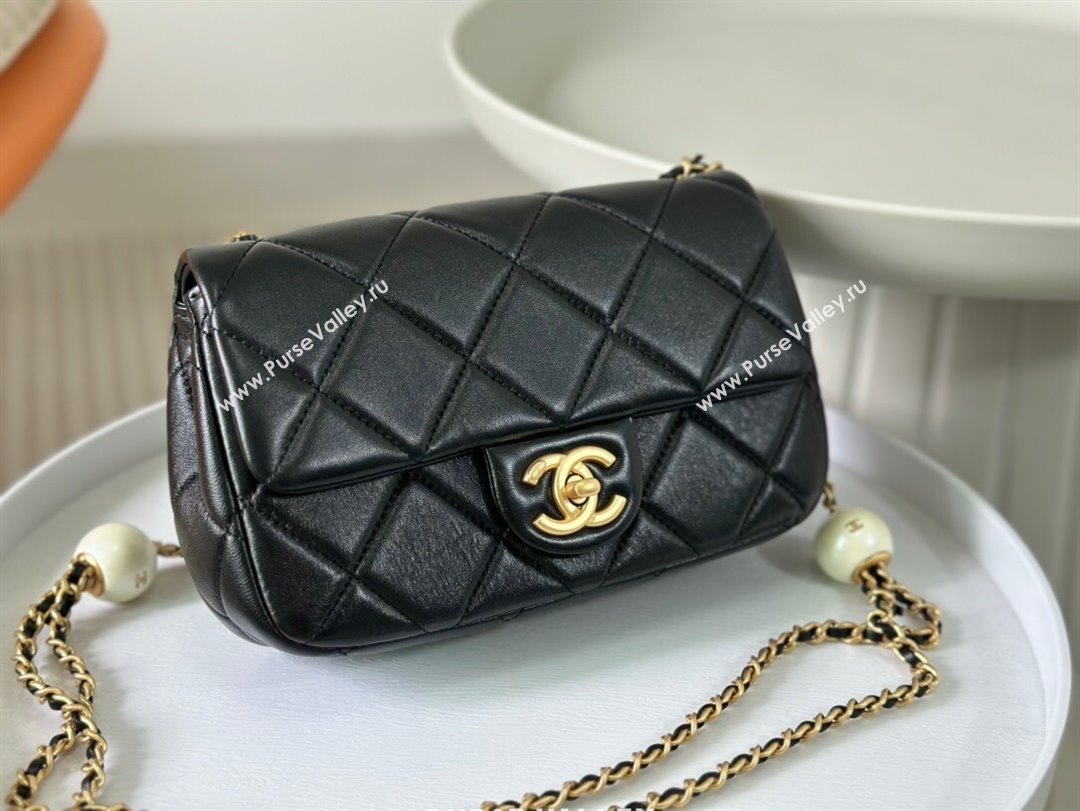 Chanel Lambskin Small Flap Bag with Pearl Chain AS4861 Black 2024 (SM-24072323)