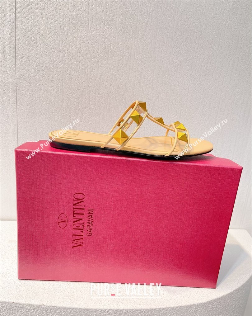 Valentino Roman Stud Flat Slide Sandals in Leather and PVC Nude 2023 VT102704 (MD-231027099)