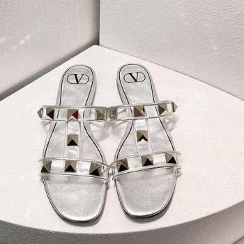 Valentino Roman Stud Flat Slide Sandals in Leather and PVC Silver 2023 VT102704 (MD-231027101)